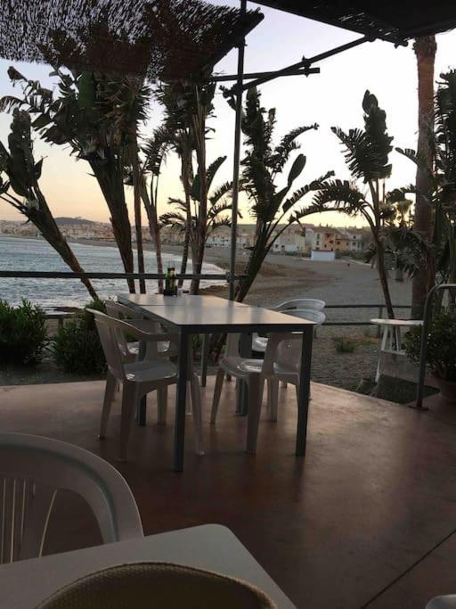 Superbe Appartement Avec Piscine A 800M De La Mer Баия-де-Касарес Экстерьер фото