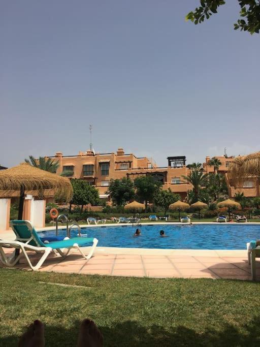 Superbe Appartement Avec Piscine A 800M De La Mer Баия-де-Касарес Экстерьер фото